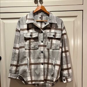 Beaully Plaid Gray and Brown Women's Flannel size medium